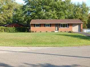 1722 Fairlynn Dr, Dayton, OH 45432