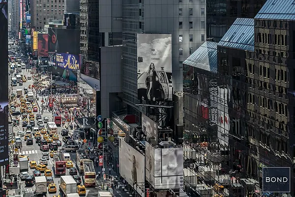 Rented by Bond New York | media 35