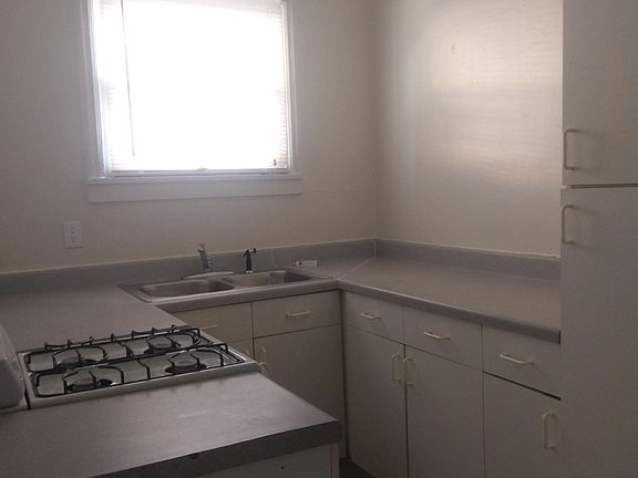 5th image of 3605 McFarlin Blvd