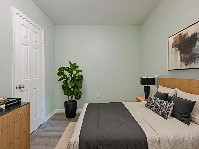 1405 Howard Rd SE #B — Photo 9