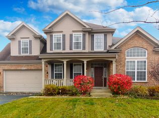 5777 Red Oak Dr, Hoffman Estates, IL