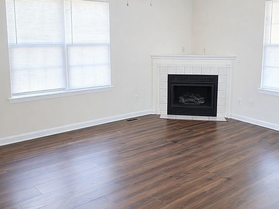 2nd image of 718 Connor St #A