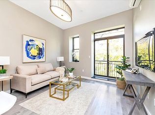 29-28 Newtown Ave #2A, Astoria, NY 11102