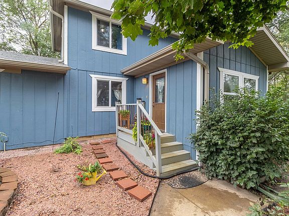2nd image of 18273 190th St