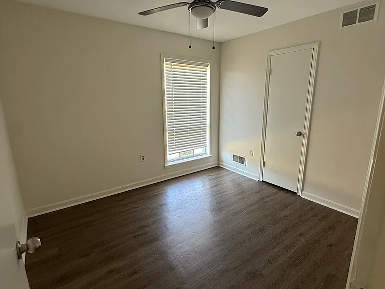 7176 Pam Dr — Photo 10