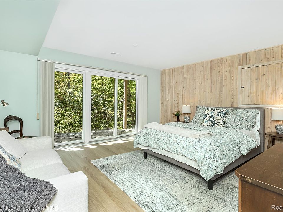 22241 Village Pines Dr, photo 28