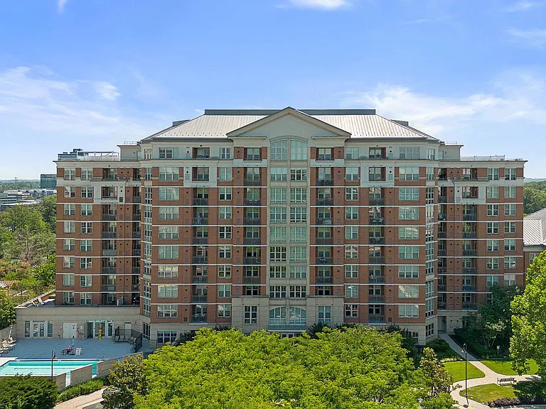 11760 Sunrise Valley Dr #905 — Photo 4