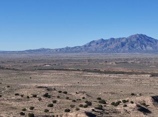 92 W Belen Grn, Bosque, NM 87006