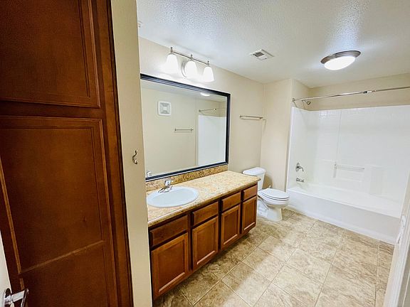 5th image of 3835 Elijah Ct Unit 515