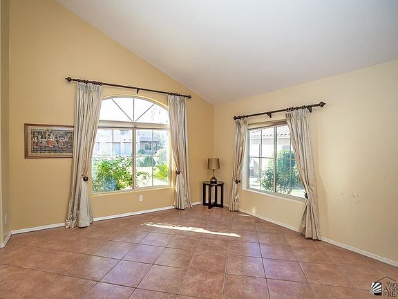 5th image of 4836 W 27th Pl