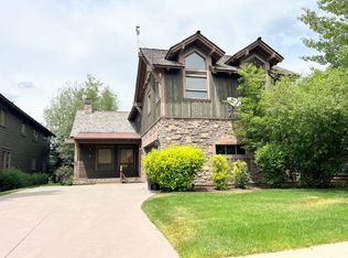 56 Beesley Ln, Victor, ID 83455