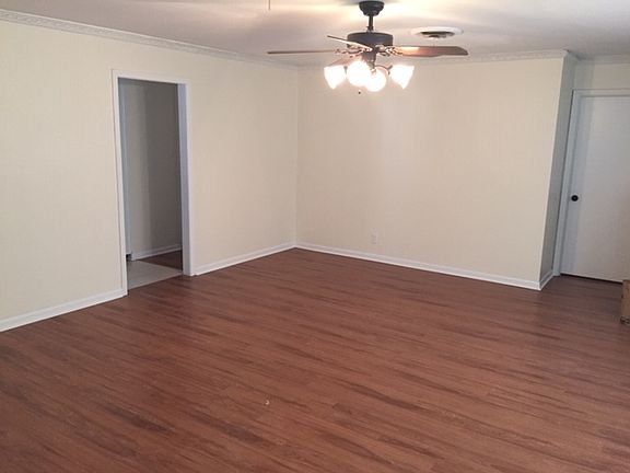 4th image of 5829 Wedgwood Dr
