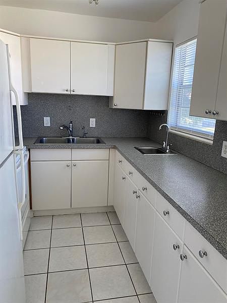 1st image of 133 Norwich E #F