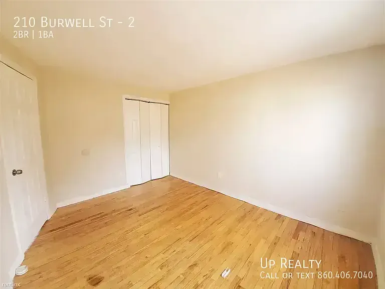 210 Burwell St #2 — Photo 3