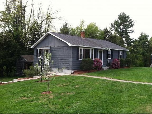 Similar Angle Spring Photo