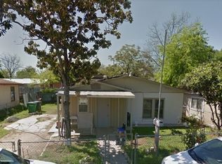 1910 San Patricio St, San Antonio, TX 78207