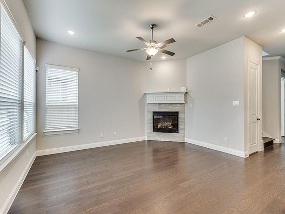 5th image of 3572 Sevilla Dr