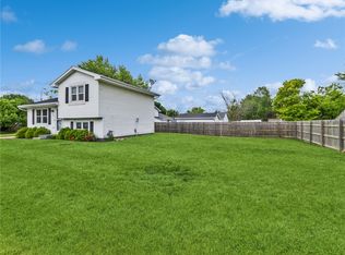 901 NE Harvey St, Grimes, IA 50111