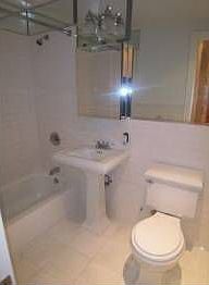 5th image of 308 E 55th St