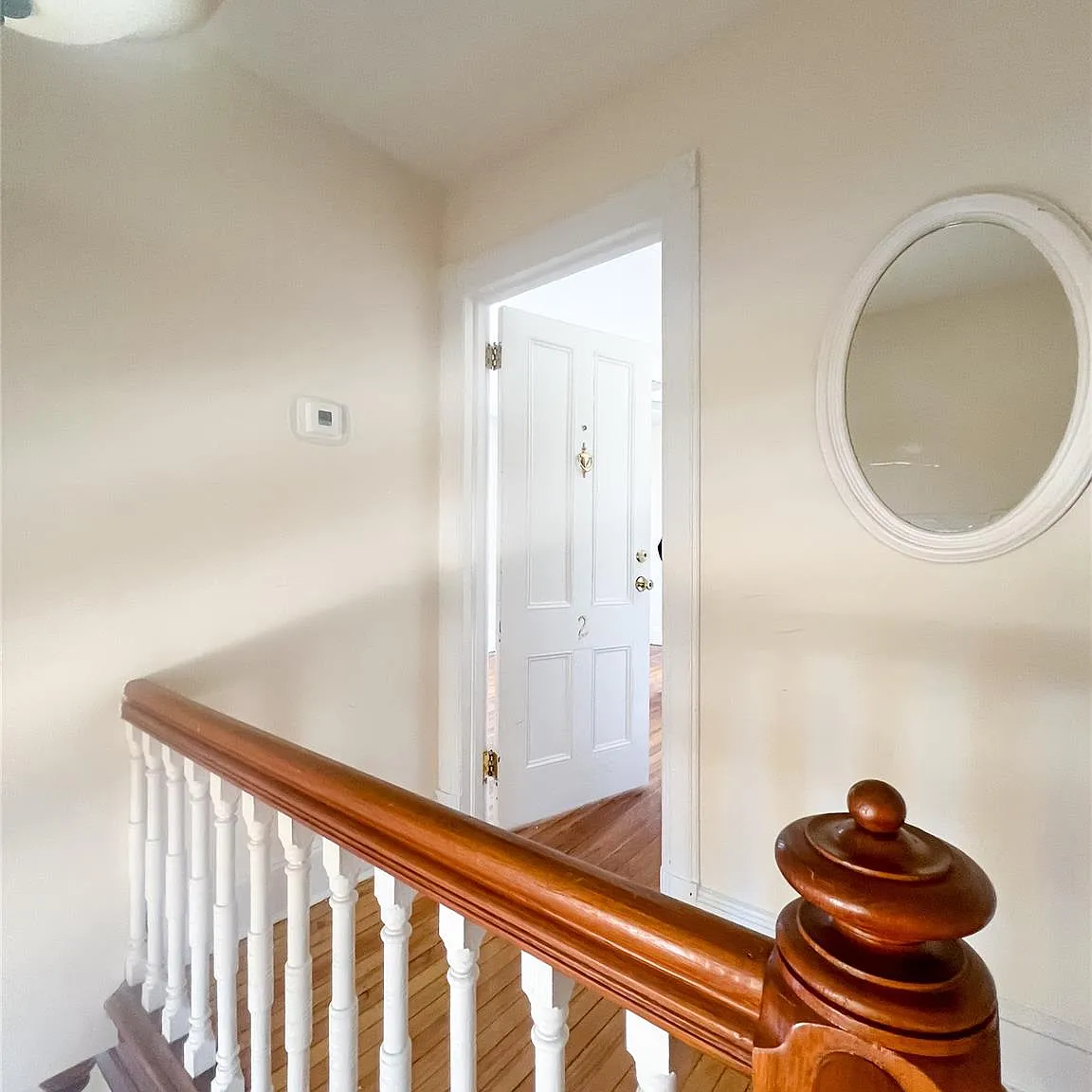 2 bed, 1.0 bath, 1022 sqft, $3,700 — Photo 4
