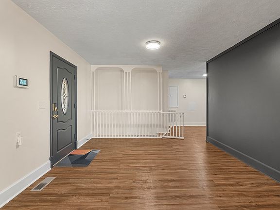 4th image of 1803 12th Pl S