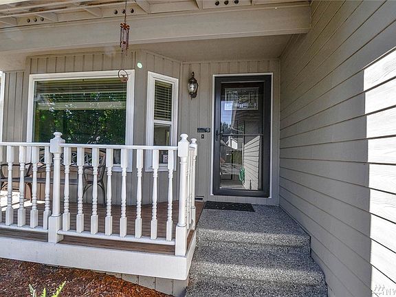 3rd image of 6208 1st Dr SE