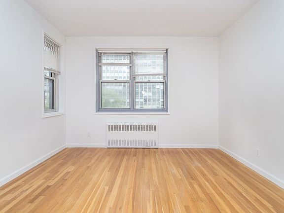 2nd image of 350 E 30th St APT 6E