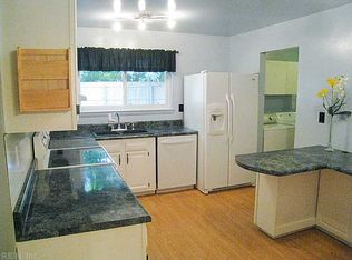 2328 Enchanted Forest Ln, Virginia Beach, VA 23453