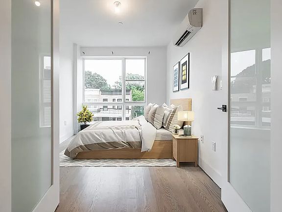 3rd image of 254 E 28th St #4E