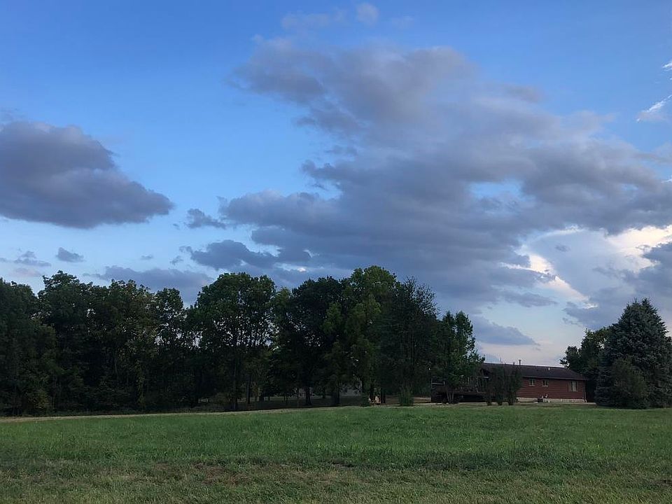 1st image of 16-43 Stonehedge Dr