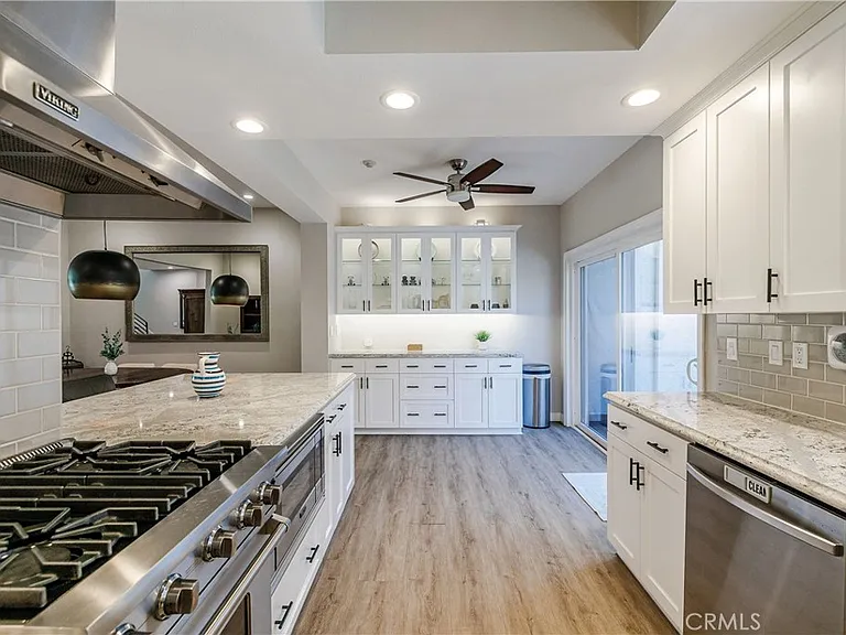 1219 S Catalina Ave — Photo 15