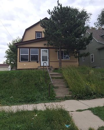1st image of 3718 Dupont Ave N