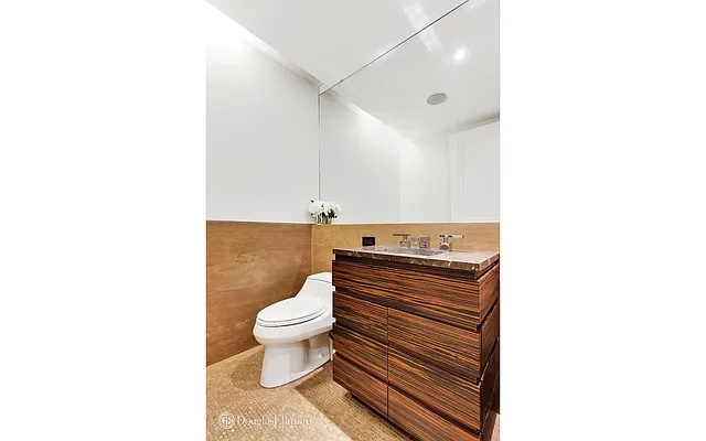 Sold by Douglas Elliman | media 22