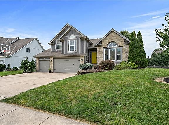 3rd image of 14608 Derryhale Way