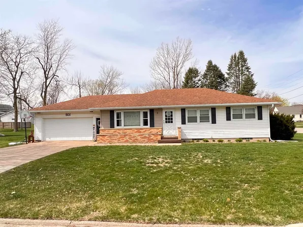 501 Fairlane St, Dysart, IA 52224