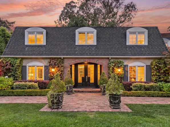 2801 Easton Dr, Hillsborough, CA 94010