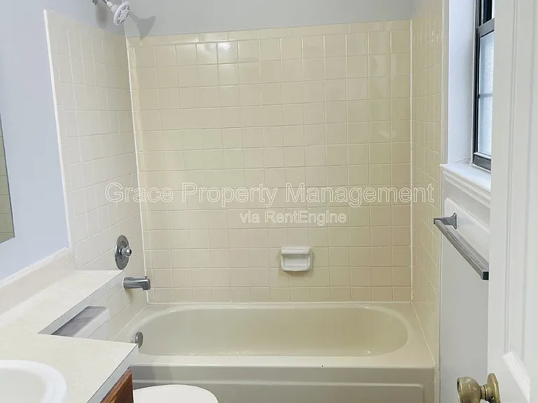453 S Kittredge St #A — Photo 12