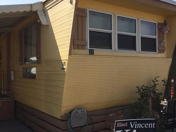 5th image of 21425 S Avalon Blvd #11