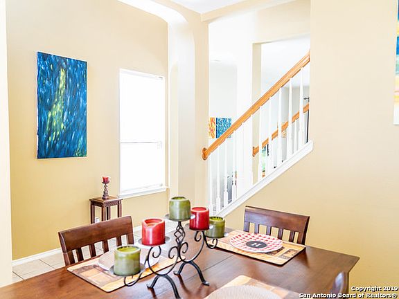 4th image of 21530 Encino Lookout