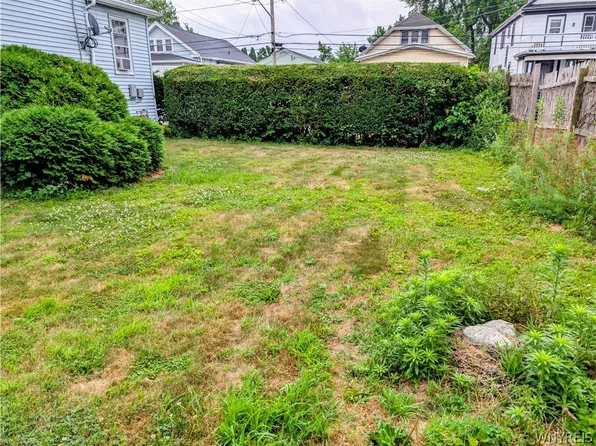 34 Drexel Rd #20, Buffalo, NY 14214