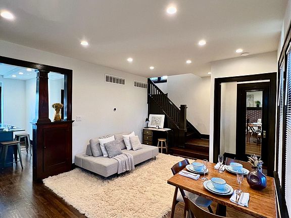 4th image of 4541 Iroquois St