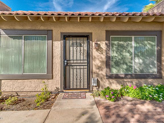 3rd image of 1108 N 85th Pl