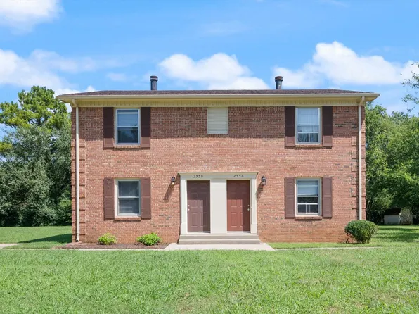 2556 Oak Hill Dr, Murfreesboro, TN 37130