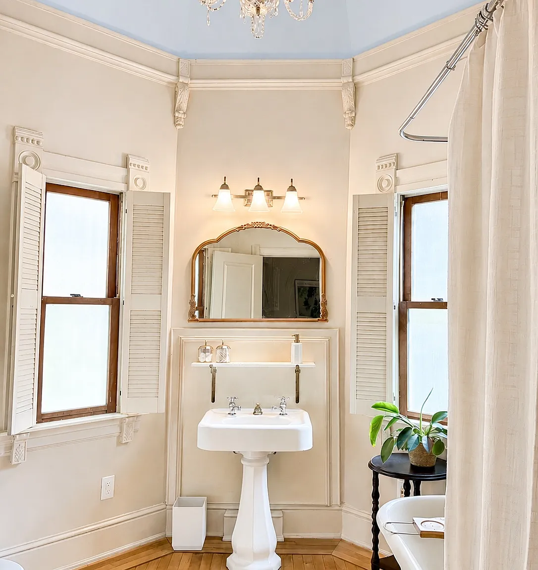2 bed, 1100 sqft, $3,999 — Photo 4
