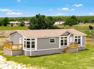 407 High Ridge Drive, Seguin, TX 78155