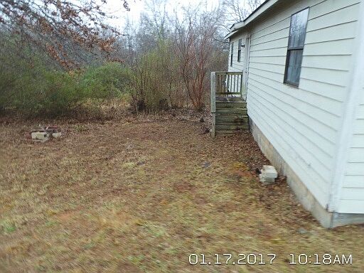 3rd image of 151 Peaceful Valley Rd