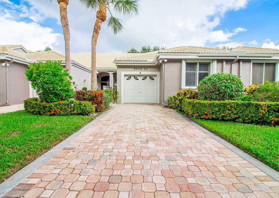 1st image of 5435 Monterey Cir #B