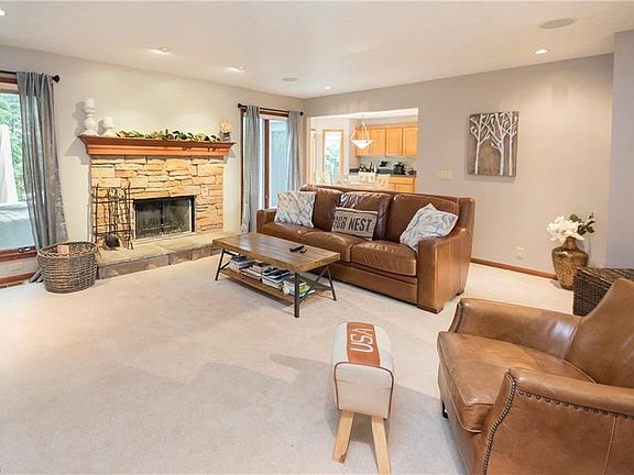 4th image of 30189 Adams Ln
