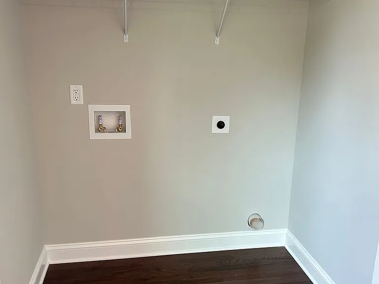 402 Prosperity Ave — Photo 6