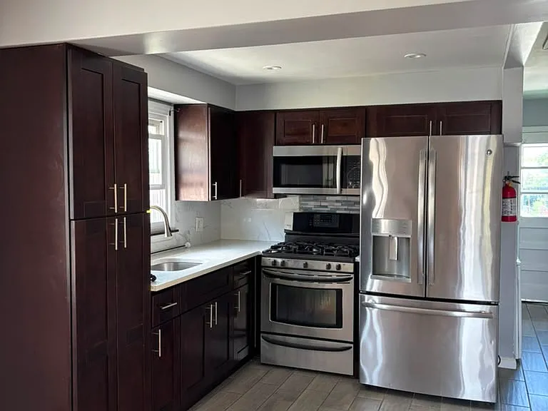 31 Plauderville Ave #2 — Photo 6